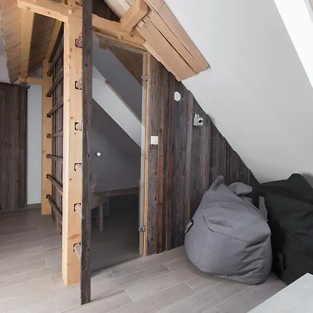 Tolc Guest house