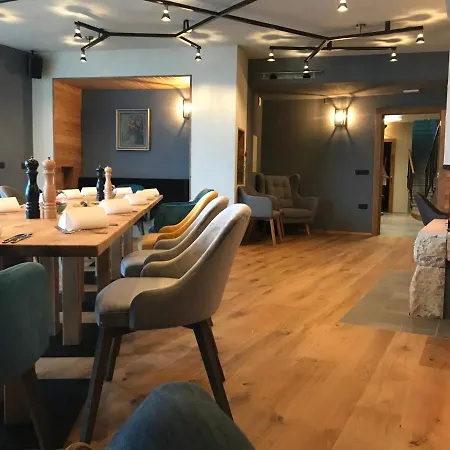 Tolc Guest house